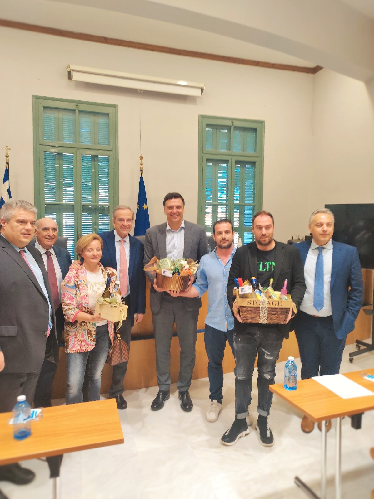 Ο Σύλλογος Εστίασης Μεσσηνίας με τον Υπουργό Τουρισμού κ.Βασίλη Κικίλια στο πλαίσιο της Συνάντησης Εργασίας του Επιμελητηρίου Μεσσηνίας στην Καλαμάτα το Σάββατο 29 Οκτωβρίου 2022